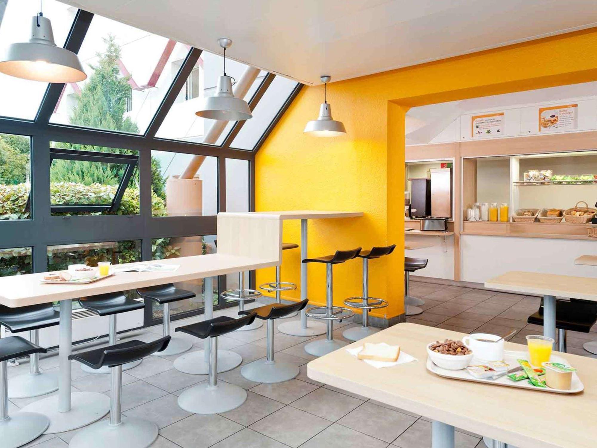 Hotelf1 Dijon Nord Exterior foto